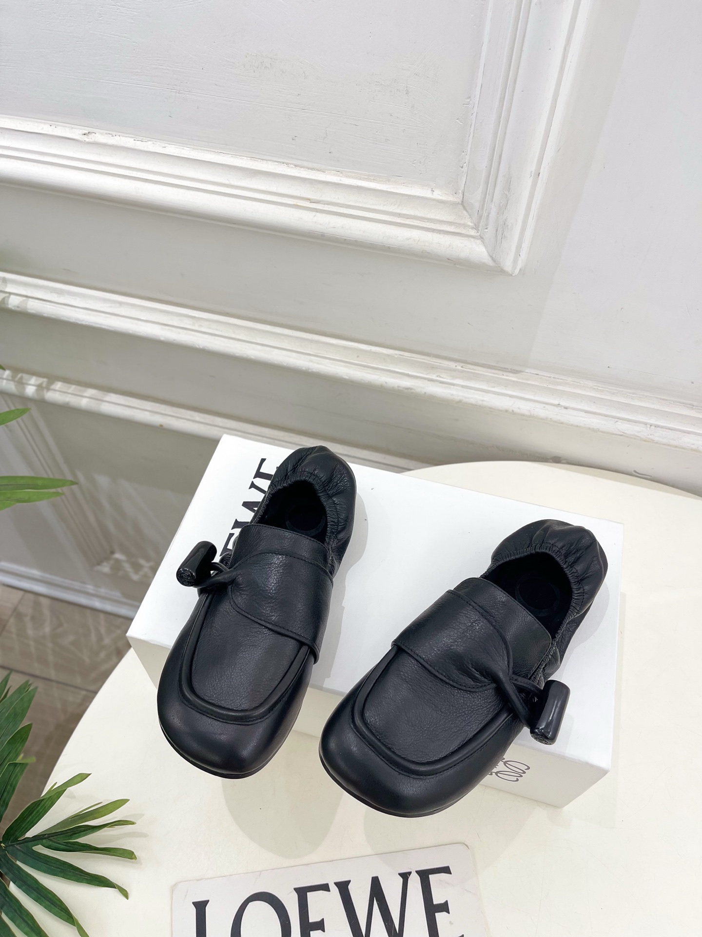Women's high heels
